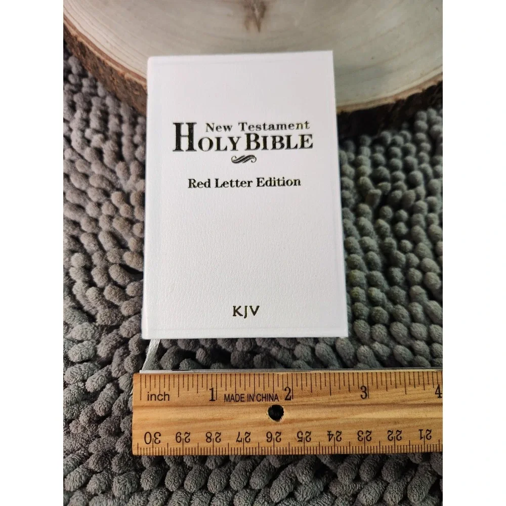 New Testament BIBLE‎ Pocket Mini White Red Letter KJV
